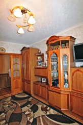 Продам трехкомнатную квартиру в Центре города, район РИИЖТа / пр. Ленина
